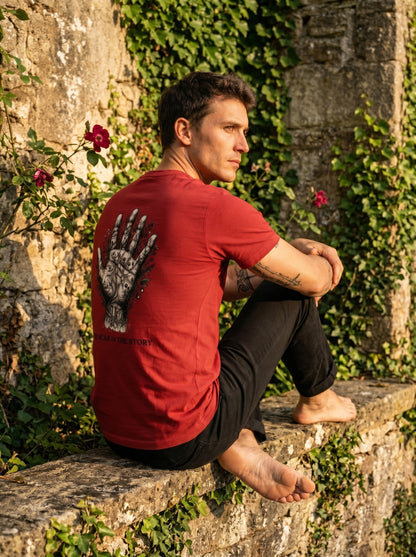 Carved, Not Born : The Scar Is The Story T-shirt